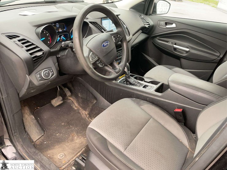 2019-ford-escape-image-11