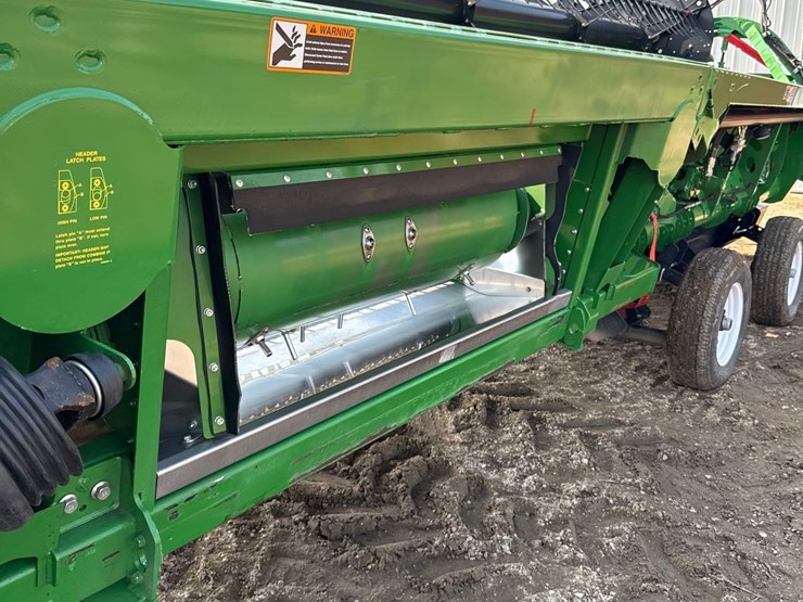 2018-john-deere-635fd-image-23