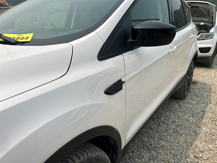 2018-ford-escape-image-14