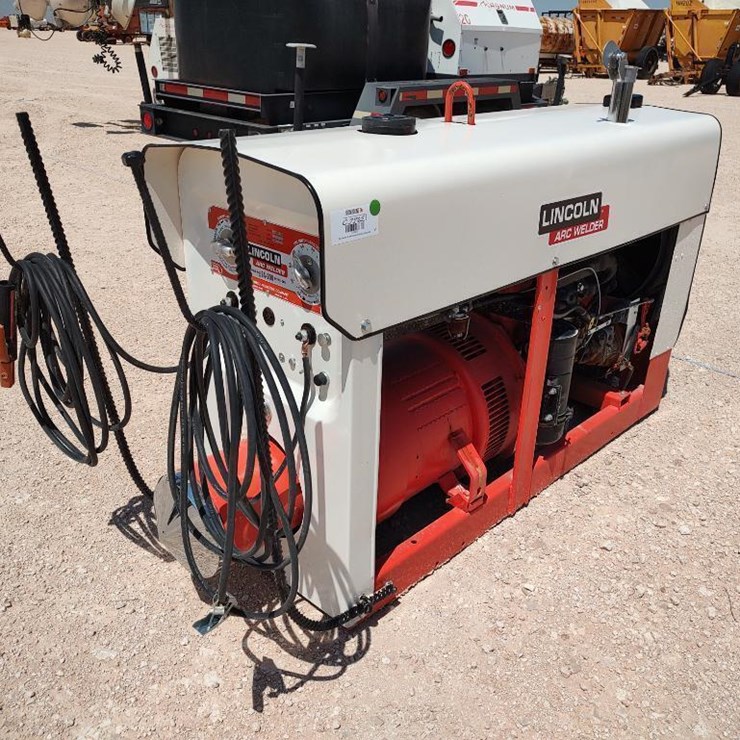 Lincoln Shield-Arc SA-200 DC Welder