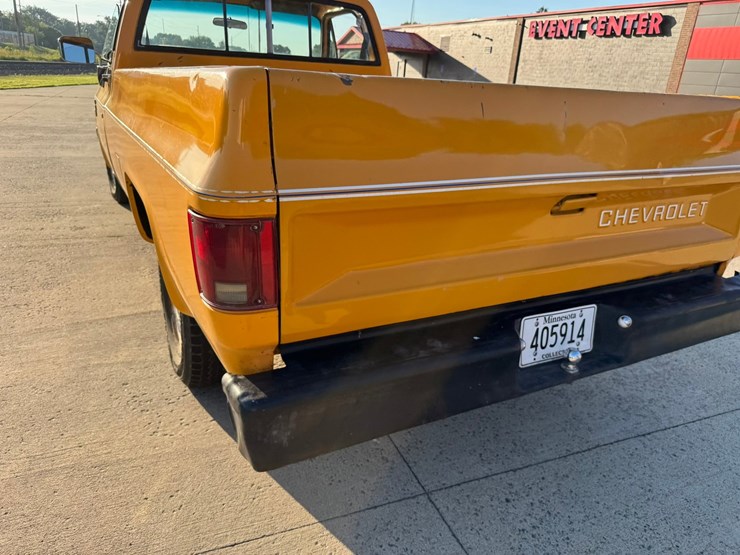 1985-chevrolet-c10-image-19