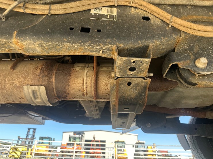 2019-ford-f550-image-44