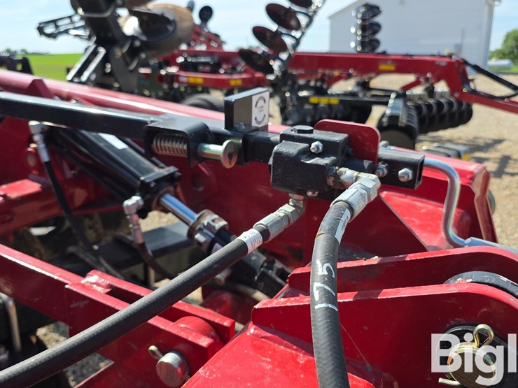 2024-case-ih-ecolo-tiger-875-image-13