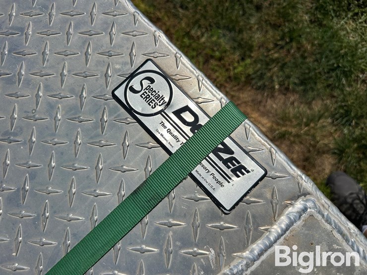 deezee-portable-aluminum-fuel-tank-image-19