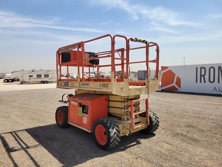 2000-jlg-260mrt-image-3