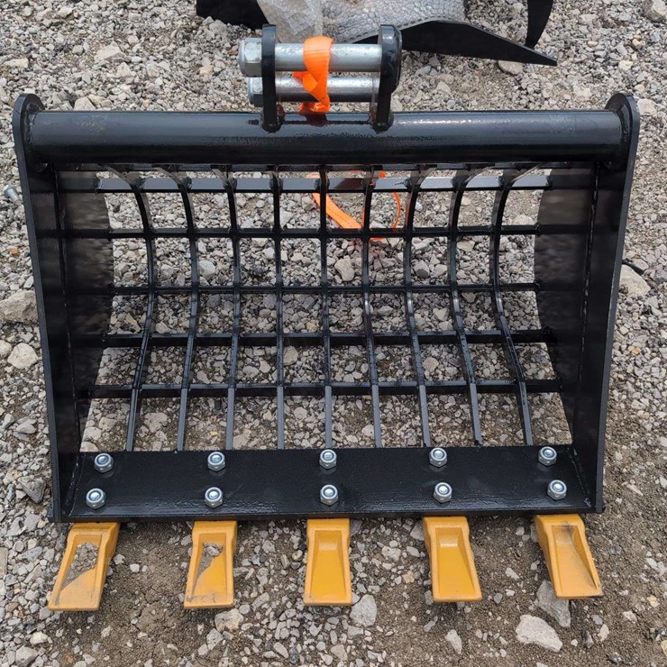 I Ranch Mini Excavator 60CM Skeleton Bucket