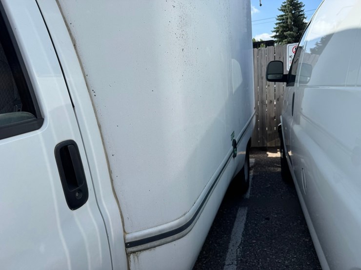 #1895-•-2007-chevy-etv-van-image-8