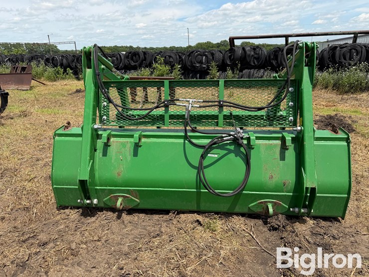 john-deere-8-image-6