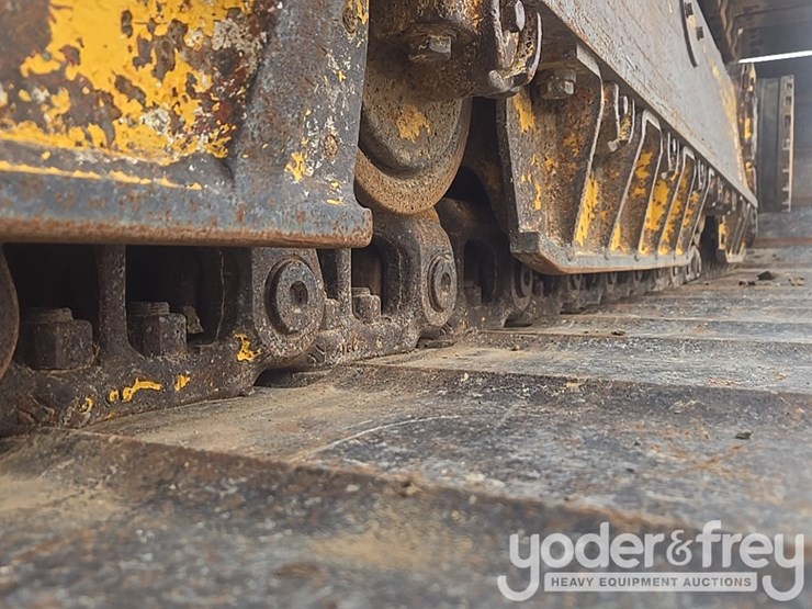 2020-komatsu-d61px-24-image-13