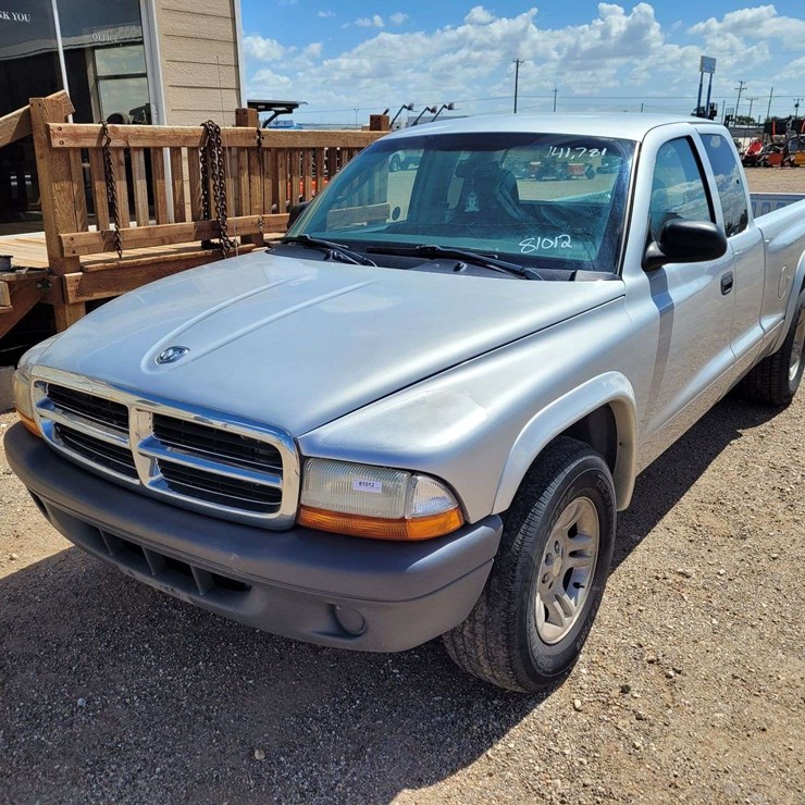 2004 DODGE DAKOTA