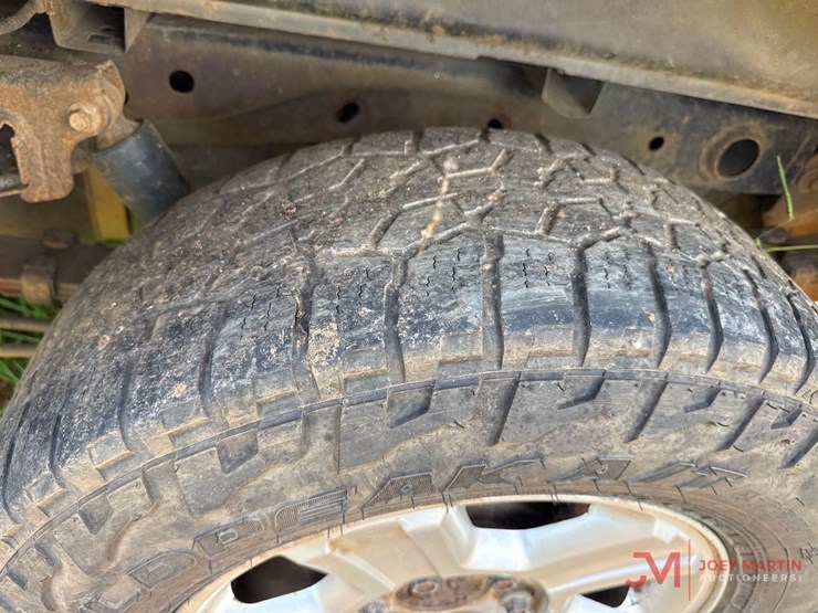 2004-ford-f150-xl-image-9