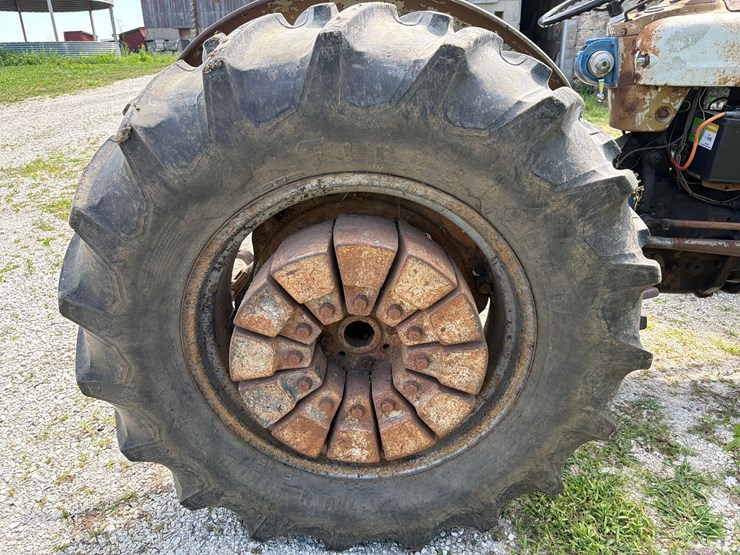 ford-881-image-22