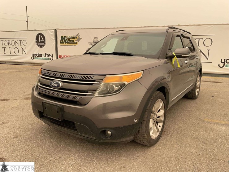 2014-ford-explorer-image-1