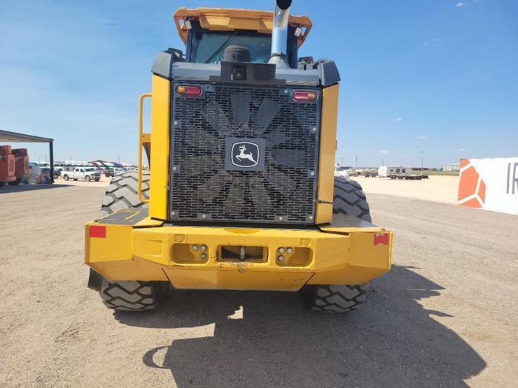 2022-john-deere-644-image-18
