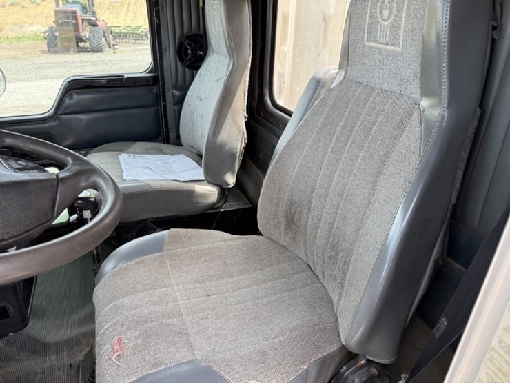 2000-kenworth-t800b-image-25