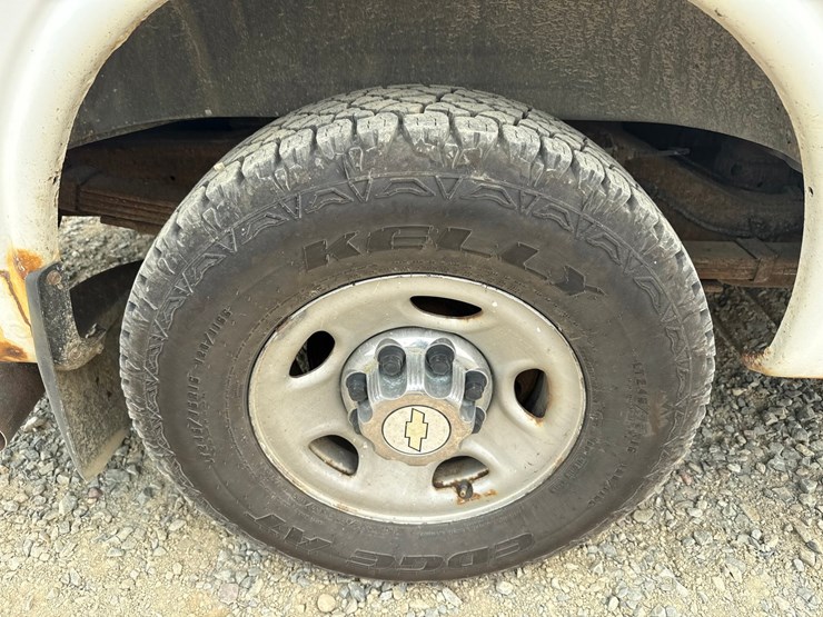 2007-chevrolet-3500-image-42