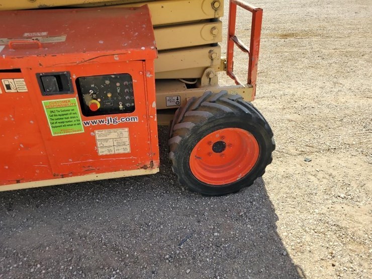 2000-jlg-260mrt-image-14