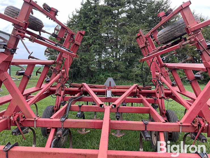 case-ih-4800-image-12