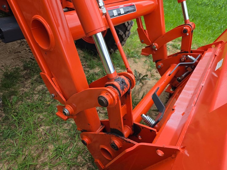 kubota-m4d-071-image-13