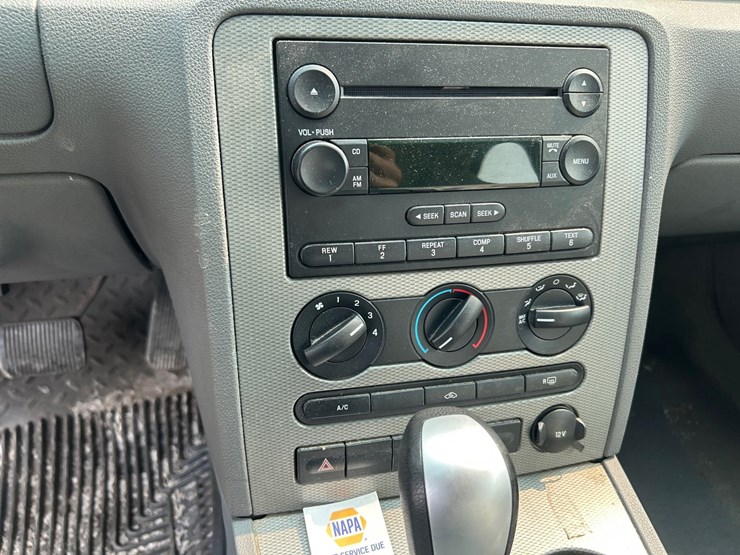 2006-ford-500-image-36