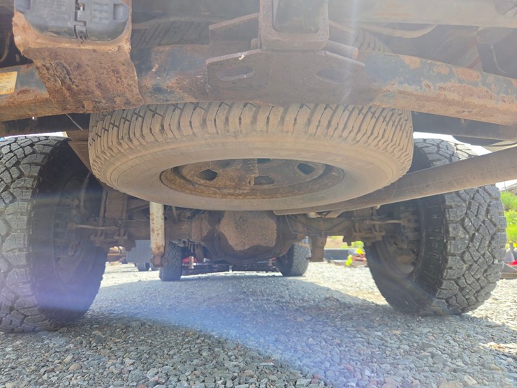 2013-ford-f350-image-29
