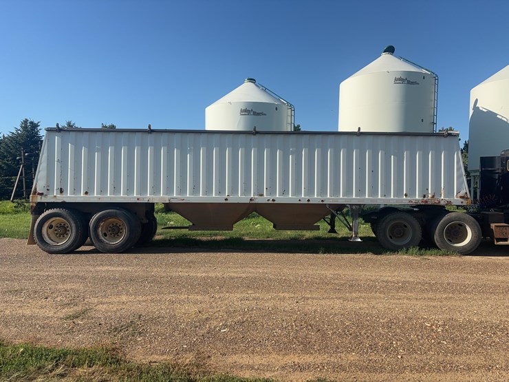 2000-jet-grain-trailer-image-3