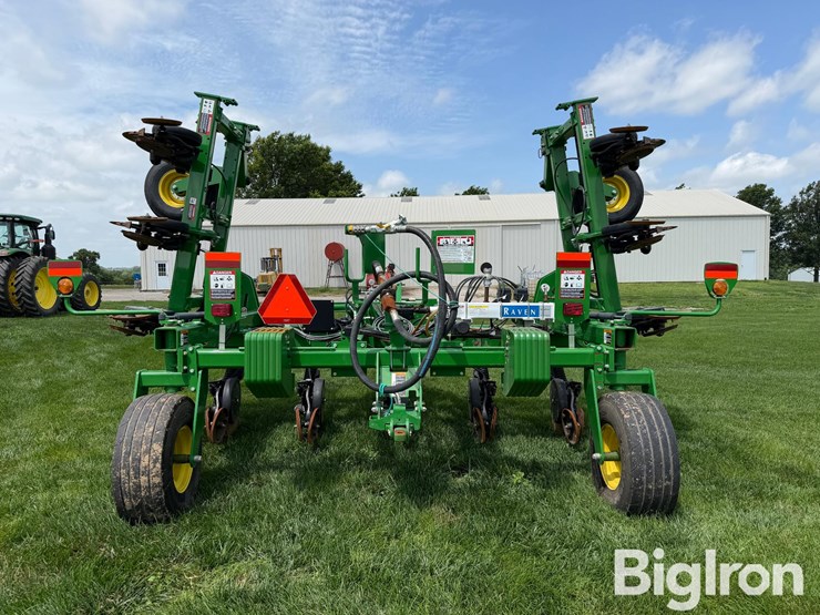 john-deere-2510h-image-6