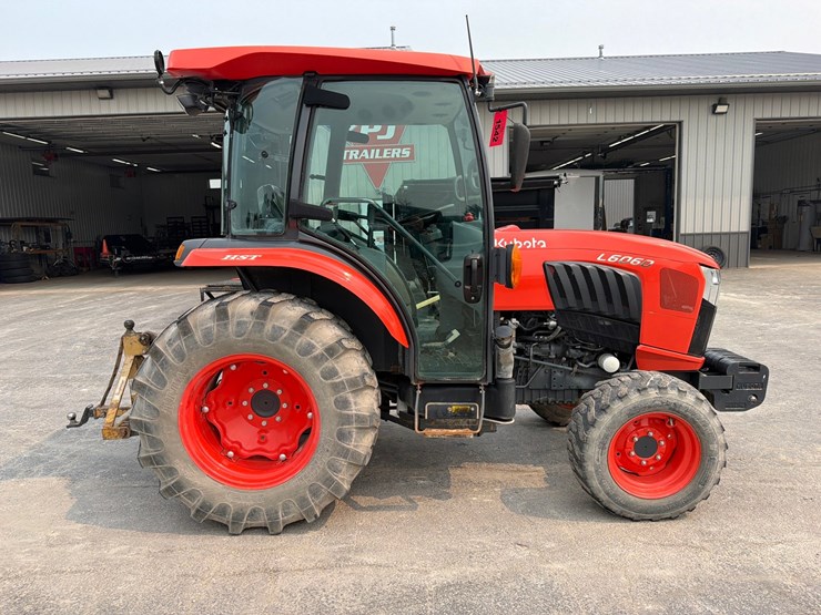 2021-kubota-l6060-image-6