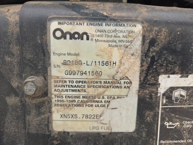 #5204-•-miller-legend-nt-welder/generator-image-12
