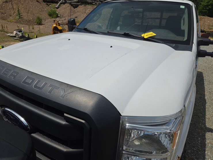 2013-ford-f350-image-17