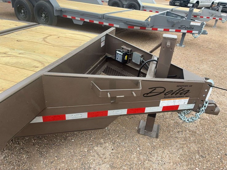 2026-delta-manufacturing,-inc.-flatbed-trailer-image-13