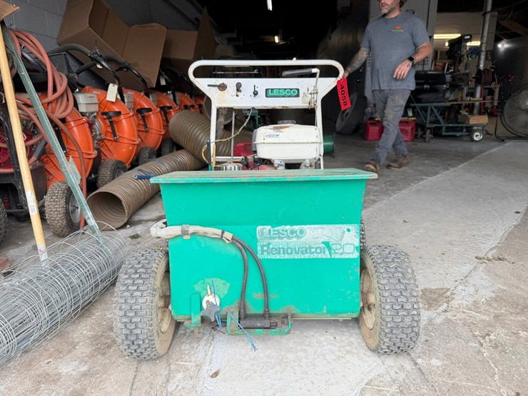 #4058-•-lesco-renovator-20-walk-behind-slit-seeder-image-8