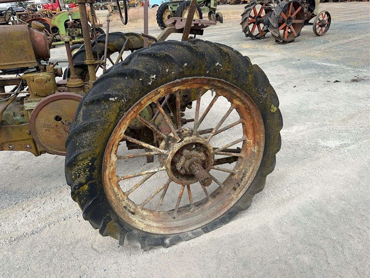 john-deere-model-b-image-23