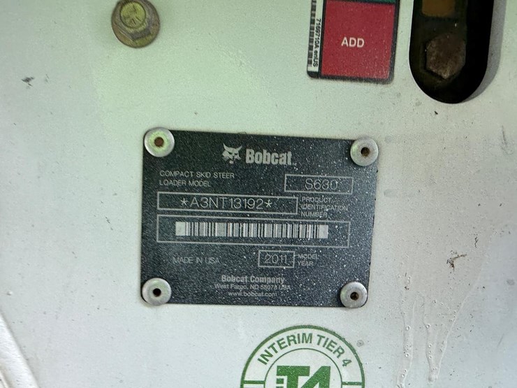 2011-bobcat-s630-image-25