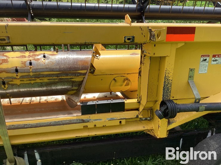 2010-new-holland-74c-image-17
