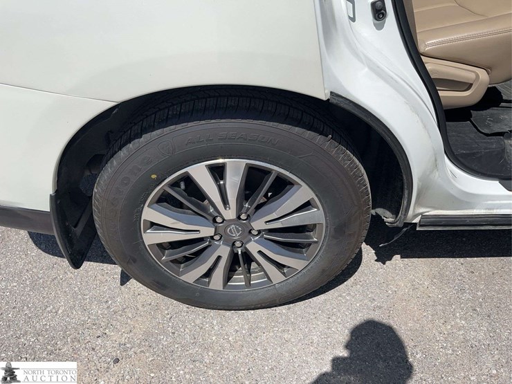 2020-nissan-pathfinder-image-23