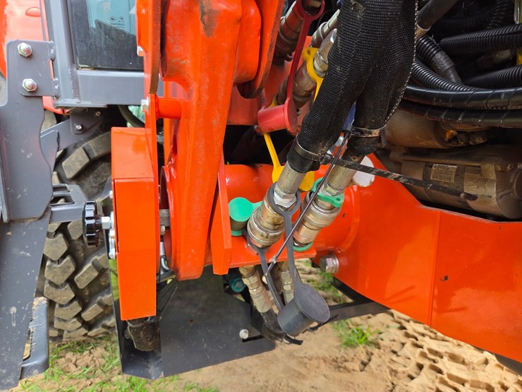 kubota-m4d-071-image-31