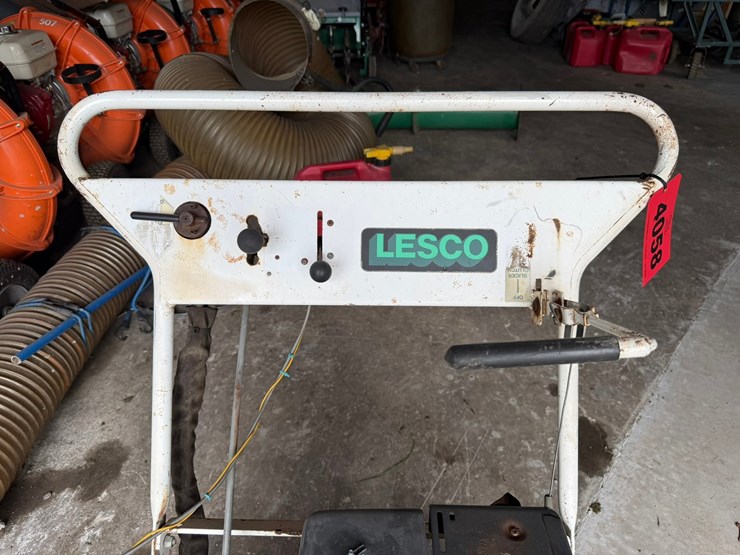 #4058-•-lesco-renovator-20-walk-behind-slit-seeder-image-22