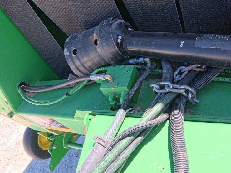 john-deere-557-image-15
