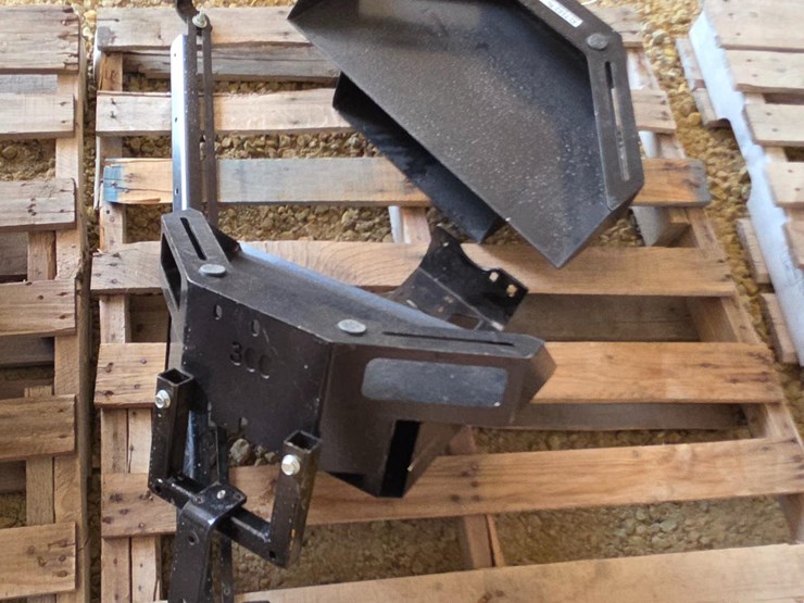 tractor-cab-corner-cubby-image-3