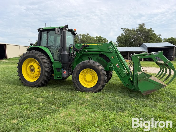 john-deere-6145m-image-4
