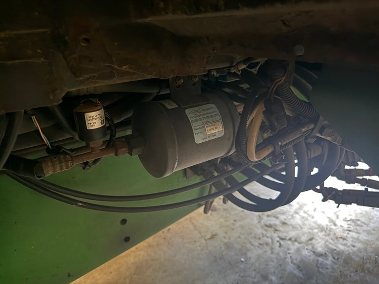 john-deere-6420-image-19