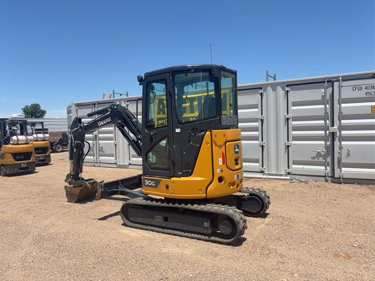deere-30g-image-4