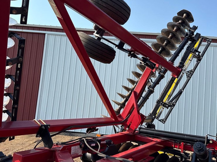 2012-case-ih-370-image-13