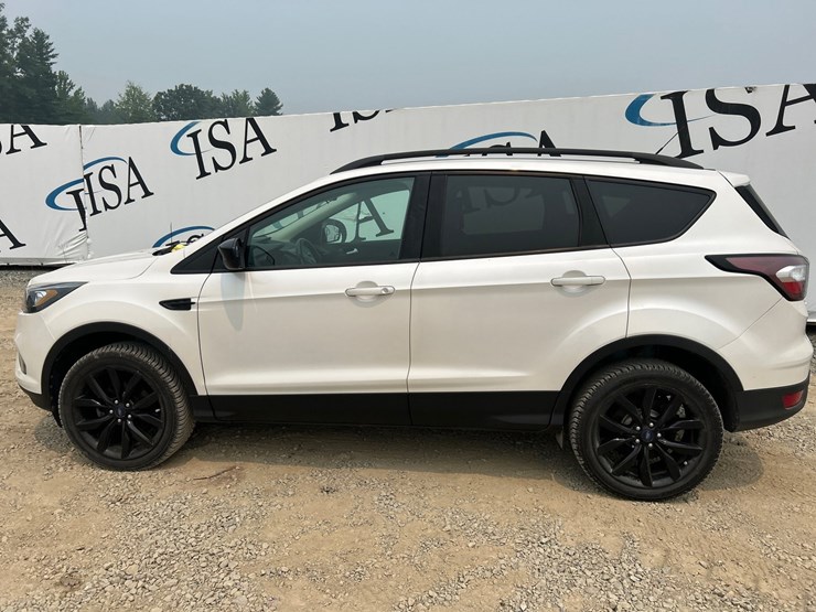 2018-ford-escape-image-2