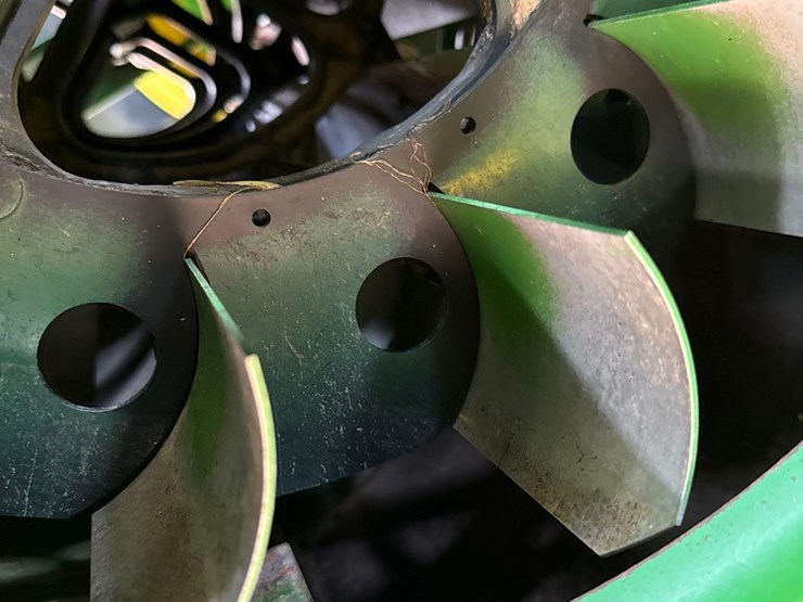 2011-john-deere-9770-sts-image-16