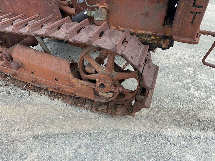 holt-caterpillar-image-25