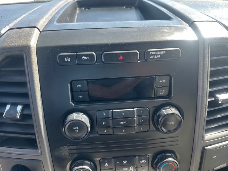 2019-ford-f550-image-31