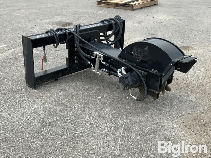 2026-massey-ferguson-730-image-3