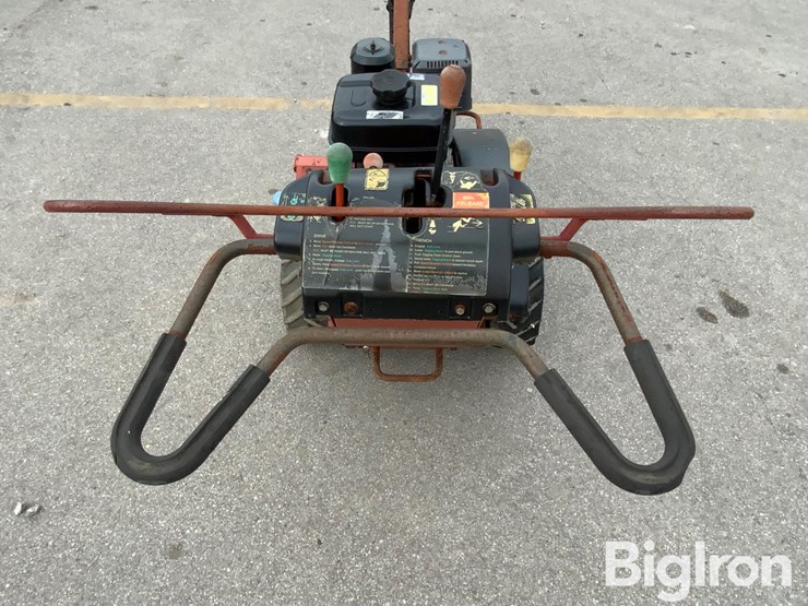 2005-ditch-witch-1230h-image-11